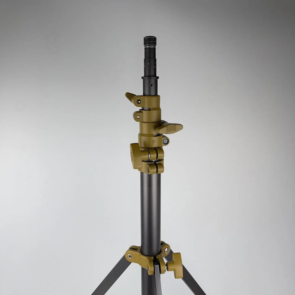 Lowel KS Jr.‎ Stand Extendable Tripod Stand Lightweight For Cell Phones Camera